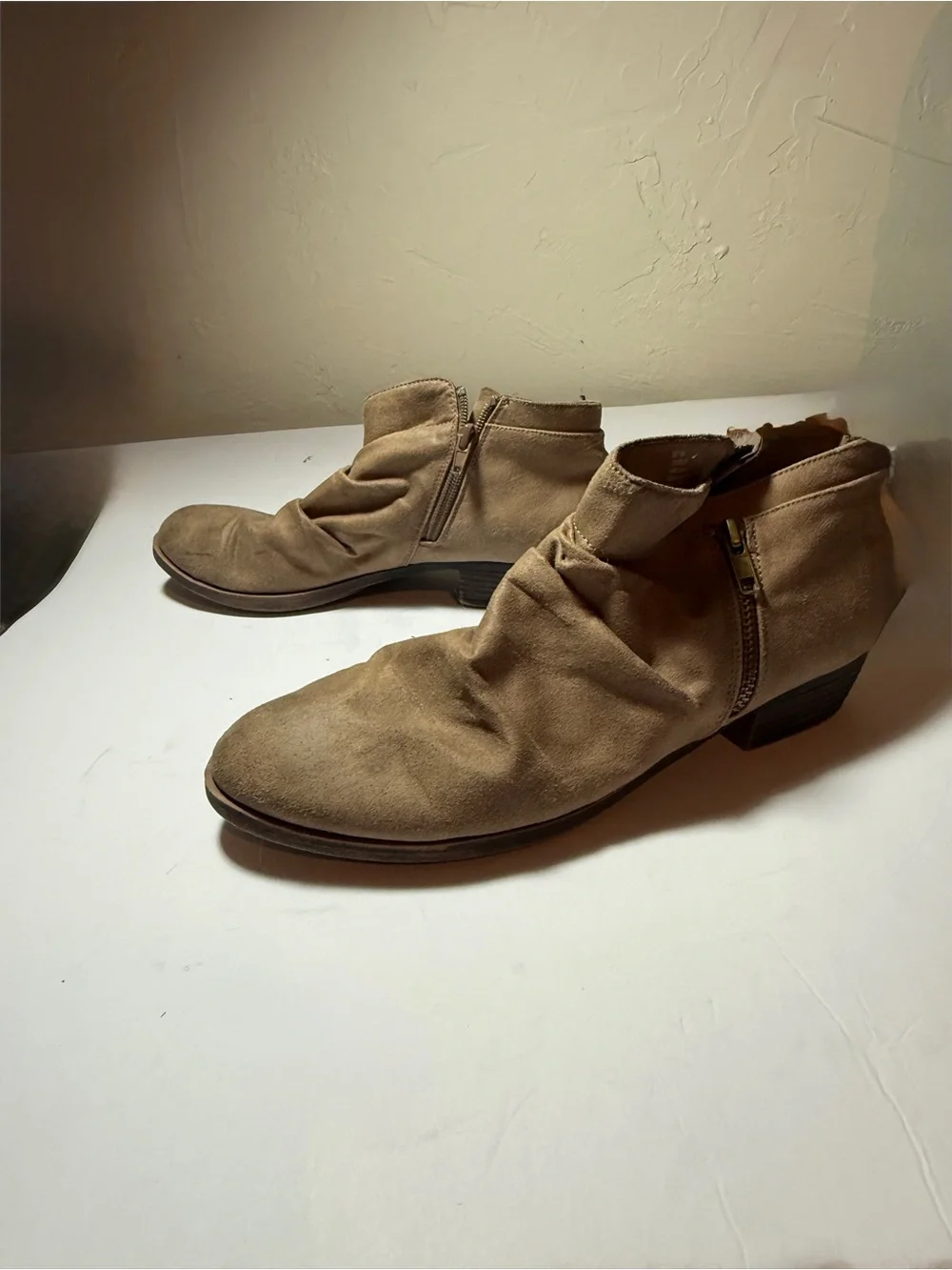 Maurice’s Women’s Sueded Faux Leather Tan Zip-Up Boots Size 10M